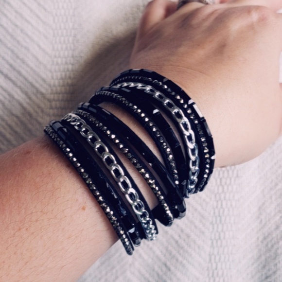 Stylish Wrap - Picture 3 of 4